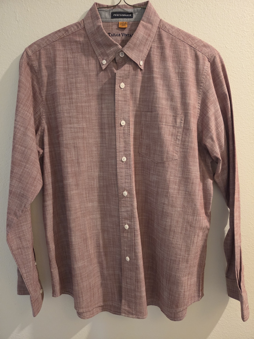 Tailor Vintage Men's Button-Down Shirt in Dusty Rose Heather